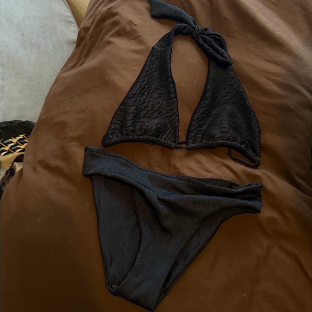 B SWIM bikini - Picture 4 of 11